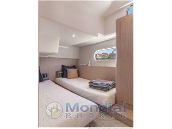 BENETEAU SWIFT TRAWLER 41 FLY