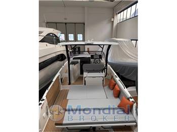 BENETEAU Flyer 9 Sundeck Ob