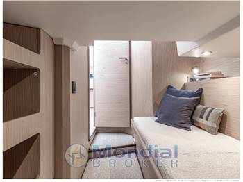 BENETEAU SWIFT TRAWLER 41 FLY