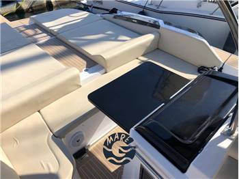 Noah 36 Cabin