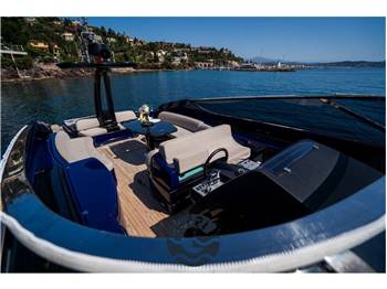 Riva Riva 63’ Virtus