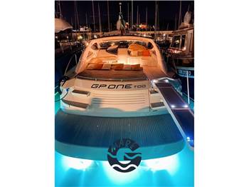 Pershing 52