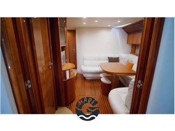 Pershing 52