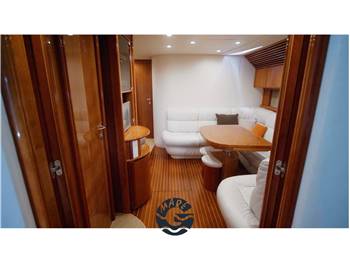 Pershing 52