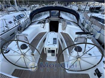 Bavaria 44