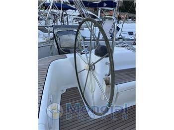 Bavaria 44