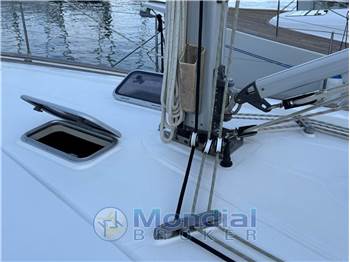 Bavaria 44
