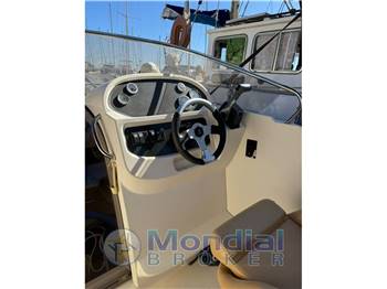 JEANNEAU Cap Camarat 715 WA