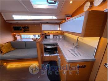 Dufour 470