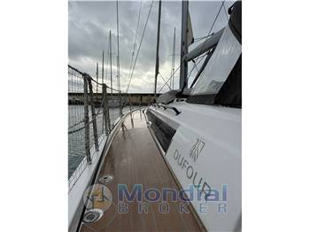 Dufour 470