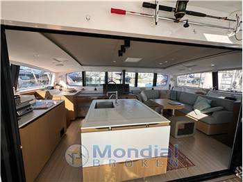 Outremer 55