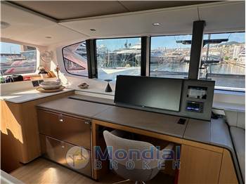 Outremer 55