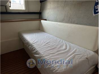 Bayliner 3055
