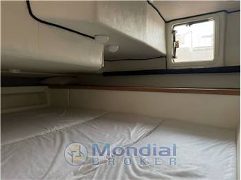 Bayliner 3055