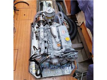 Cantiere del Pardo Grand Soleil 45