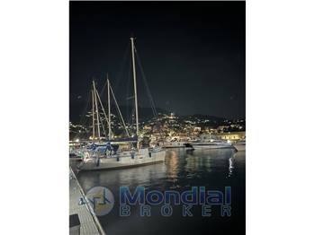 BENETEAU OCEANIS 323