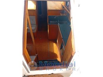 Ferretti Altura 41