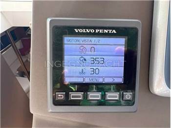 Azimut atlantis 43 hard top