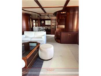 Ferretti custom line Navetta 27