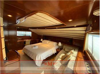 Ferretti custom line Cl 94