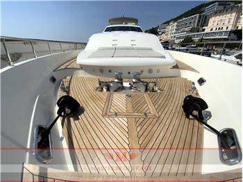 Ferretti custom line Cl 94