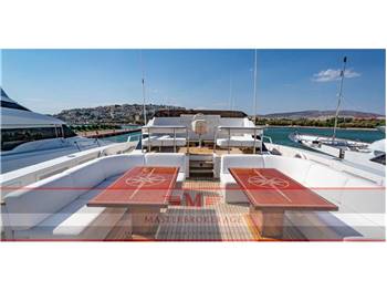 Cantieri di pisa 39 metri