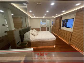 Cantiere delle marche Darwin class 86’