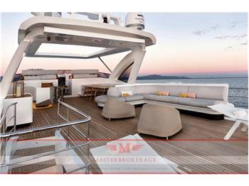 AZIMUT Grande 32 metri