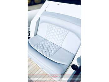 Technohull T38 gran sport
