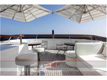 Benetti Classic 120