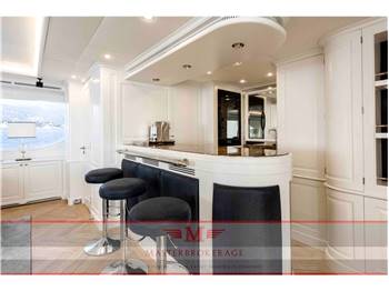 Benetti Classic 120
