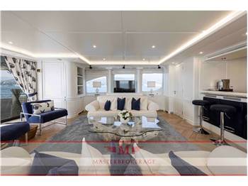 Benetti Classic 120