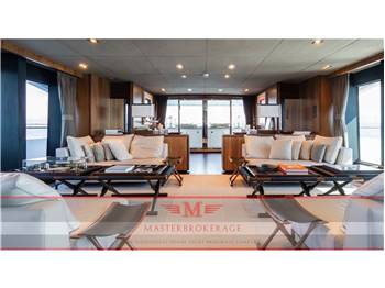 Sunseeker 131 - yacht