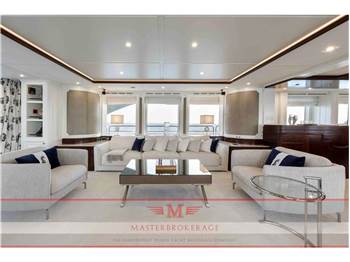 Benetti Classic 120