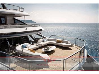 AZIMUT Grande 38 trideck