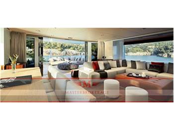 Benetti Oasis 40 metri