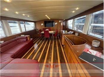 Benetti 23 metri