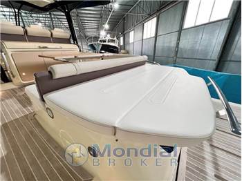 Invictus Yacht Invictus 370 GT