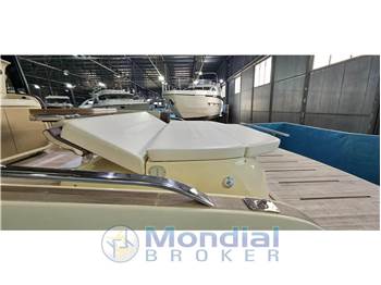 Invictus Yacht Invictus 370 GT