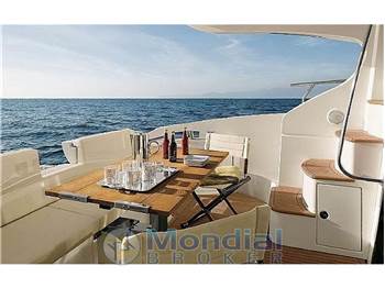 Azimut 43 FLY