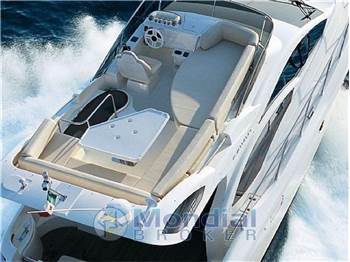 Azimut 43 FLY