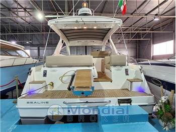 Sealine SC 35 HT  Natante