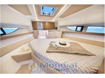 Rodman SPIRIT 31 HARD TOP - Fuoribordo