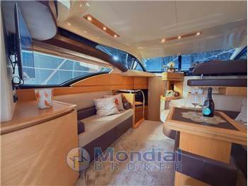 Azimut 43