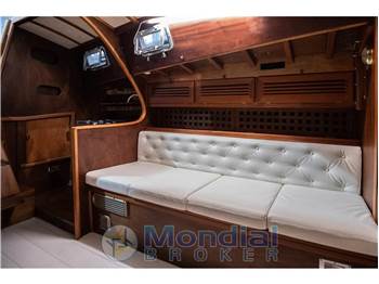 Patucelli Patuccelli 10