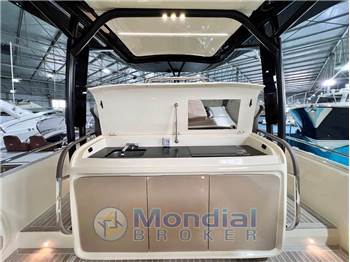 Invictus Yacht Invictus 370 GT