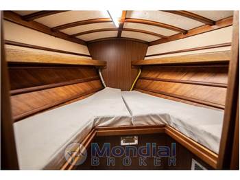 Patucelli Patuccelli 10