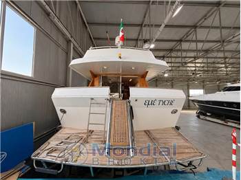 Cantiere Nautico Versilcraft Supervanguard