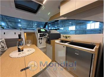 Rodman SPIRIT 31 HARD TOP - Fuoribordo