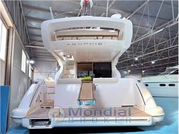 Azimut 43 FLY